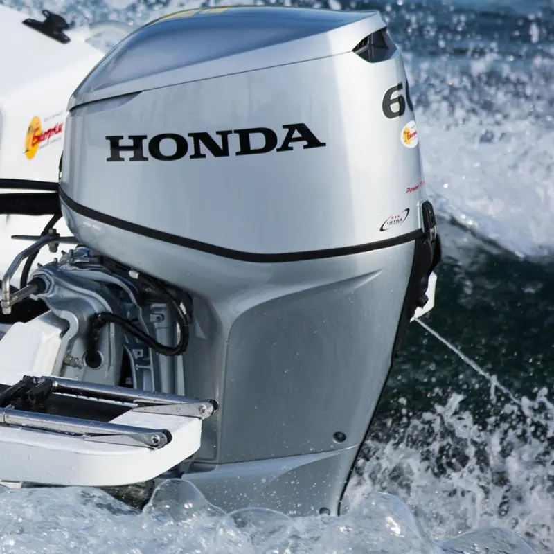Honda Outboard mid-range model bf60